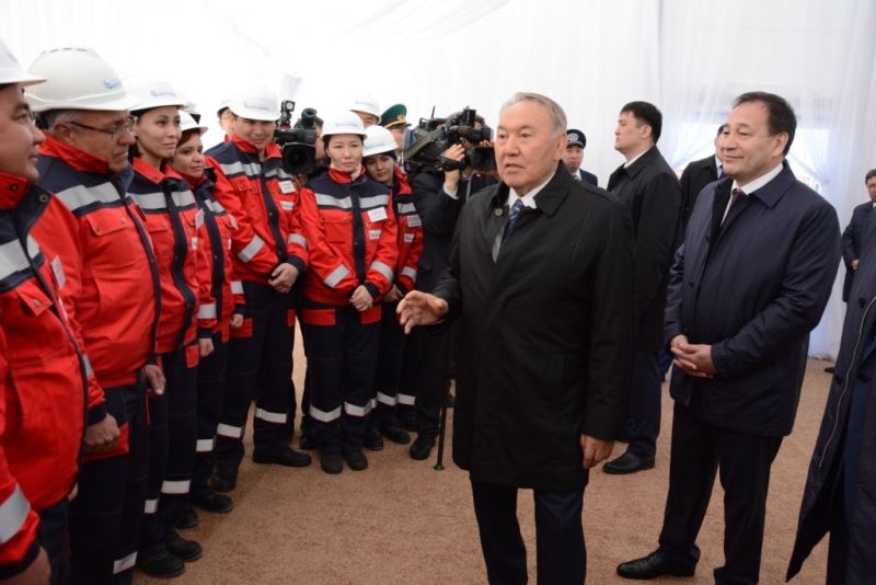 پاۆلودارلىق جۇمىسشىلار ەلباسىنى قولدايتىندارىن ايتتى 