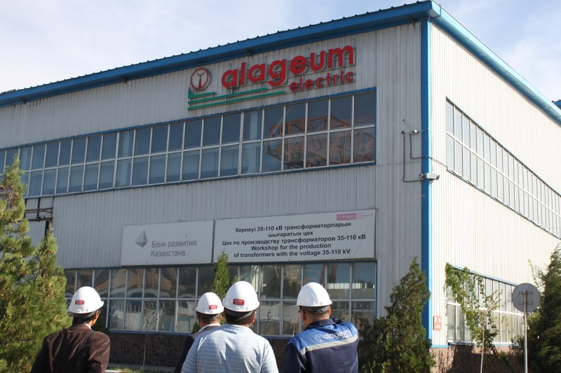 كەنتاۋ ترانسفورماتور زاۋىتىنىڭ جۇمىسشىلارى ەلوردا اتىن اۋىستىرۋ تۋرالى شەشىمدى قولدايدى