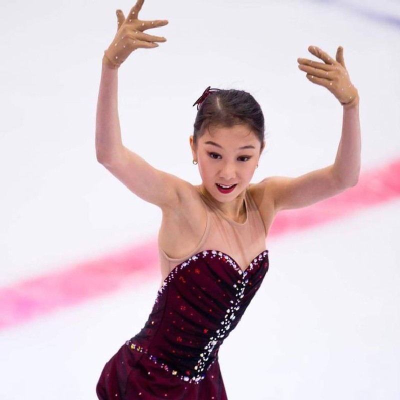 ەليزابەت ەل ءۇمىتىن اقتادى