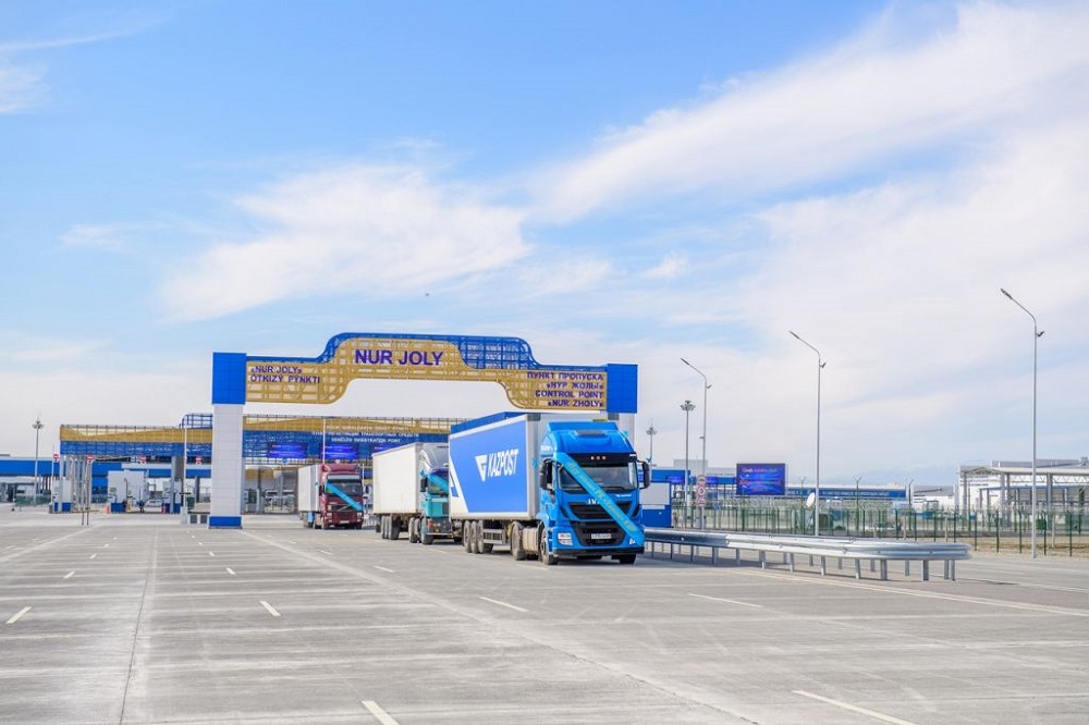 پرەمەر-مينيستر «قورعاس — شىعىس قاقپاسى» ارنايى ەكونوميكالىق ايماعىن ارالادى