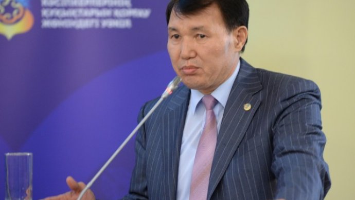 قاسىم-جومارت توقاەۆ اليك شپەكباەۆتى قابىلدادى