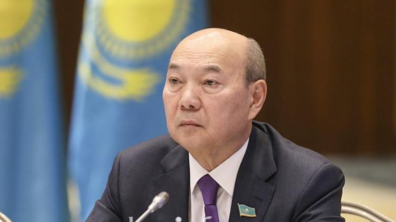 تۇڭعىش پرەزيدەنتكە كورسەتىلگەن قۇرمەت جوعارى - باقىتجان جۇماعۇلوۆ