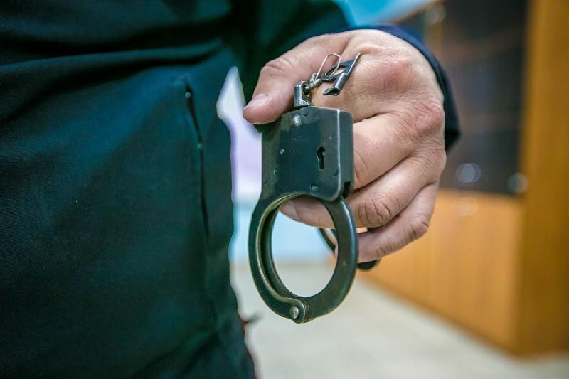 جايساڭدا 1,5 ميلليوننان استام تەڭگەنىڭ زاتىن ەلدەن زاڭسىز شىعارماق بولعاندار ۇستالدى