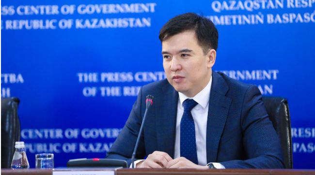 ر. دالەنوۆ كولەڭكەلى ەكونوميكانى تومەندەتۋ بويىنشا جاڭا شارالار تۋرالى ايتىپ بەردى