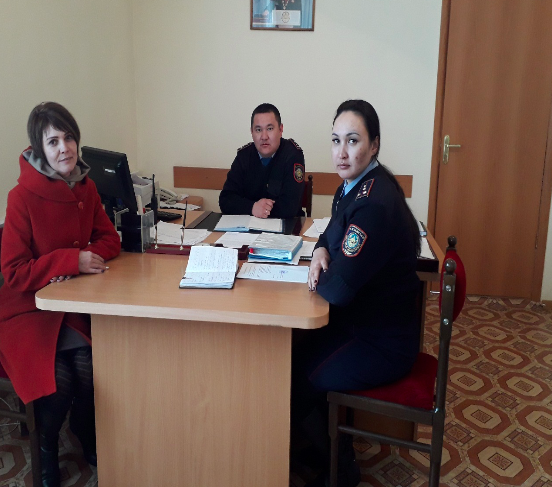 قوستاناي وبلىسىندا پوليتسەيلەر ازاماتتىق الىپ بەردى