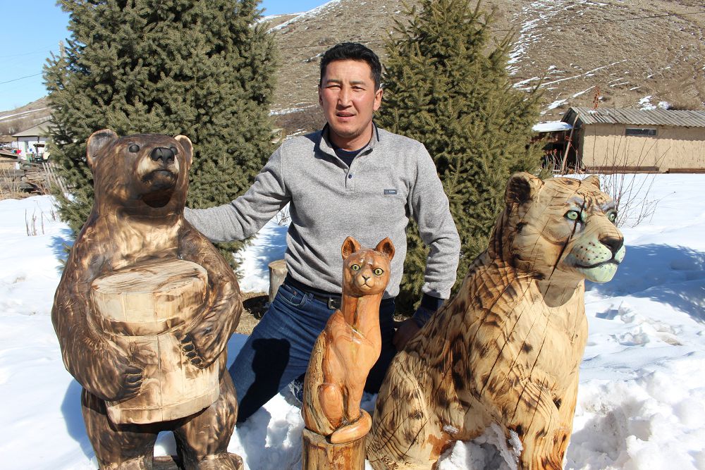 اعاش جونىپ, اڭ جاساعان