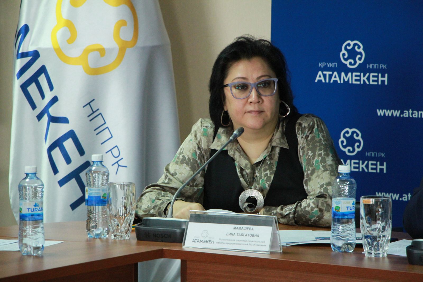 ەكسپورت پەن يمپورت وپەراتسيالارىنا ارنالعان «بىرىڭعاي تەرەزە» پورتالى ىسكە قوسىلدى