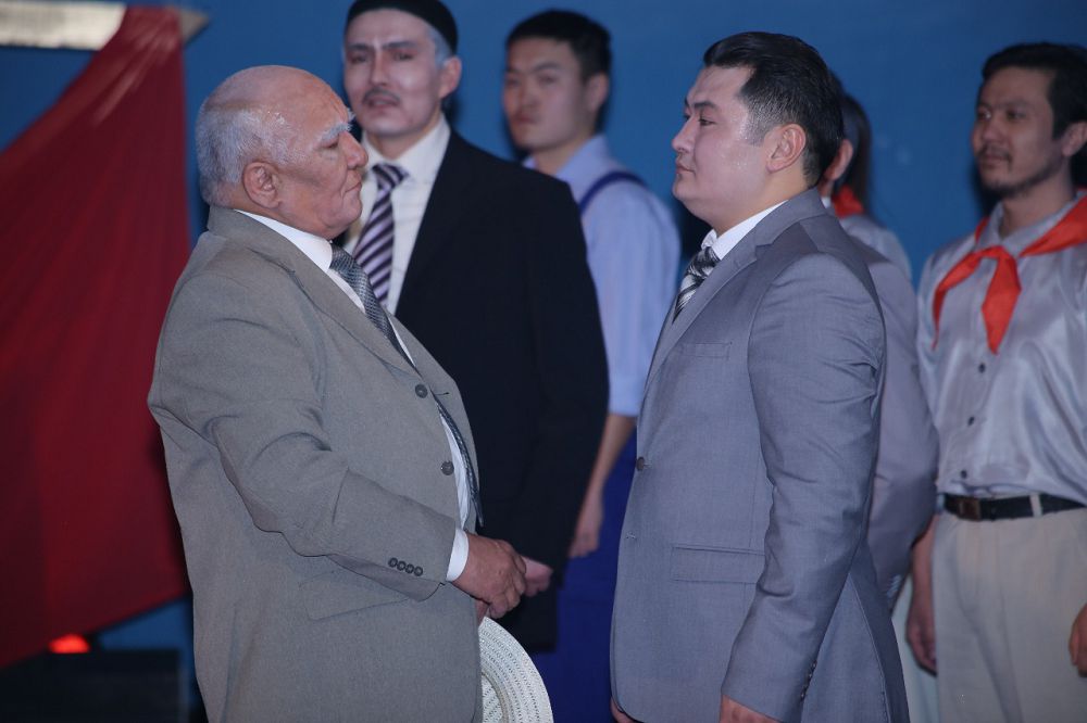 قايراتكەر تۋرالى قويىلىم
