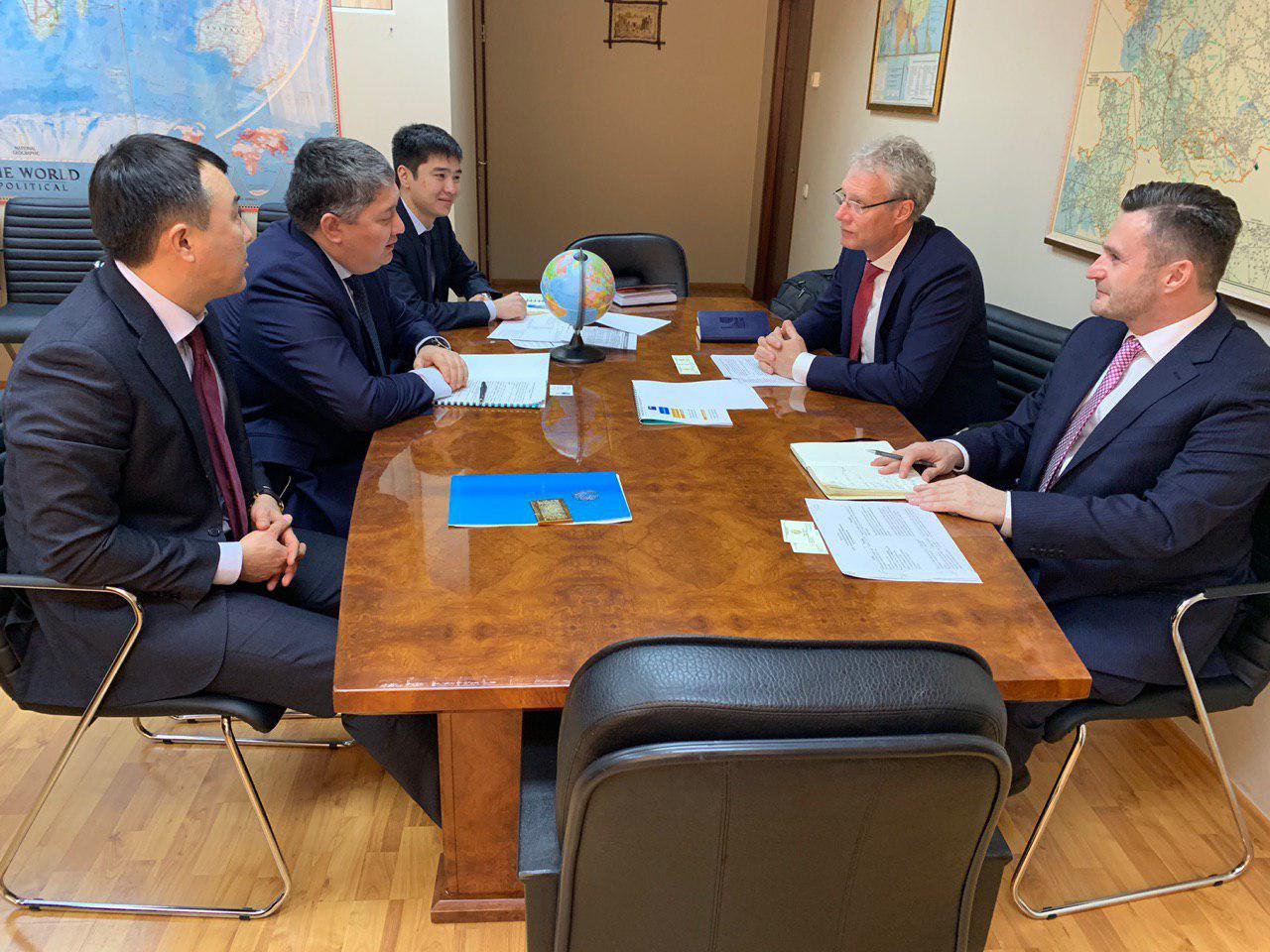 ازاماتتىق اۆياتسيا كوميتەتى سالانى رەتتەيتىن بريتاندىق مودەلدى ەنگىزۋ جۇمىستارىن جۇرگىزۋدە