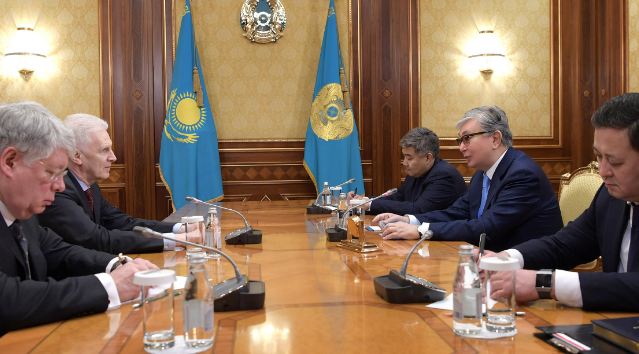 مەملەكەت باسشىسى رەسەي فەدەراتسياسى پرەزيدەنتىنىڭ كومەكشىسى اندرەي فۋرسەنكونى قابىلدادى