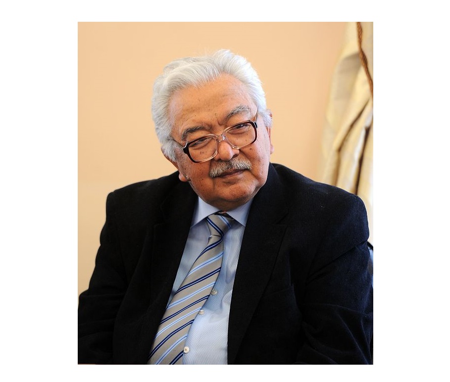 بولوت شامشيەۆ: رەجيسسەرلەر اراسىنداعى ساباقتاستىق ءۇزىلىپ قالدى