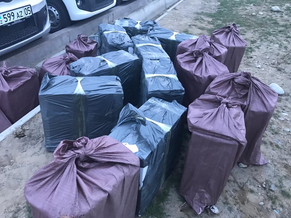 زاڭسىز تاۋار تاسىمالداعان قازاقستاندىقتار ۇستالدى