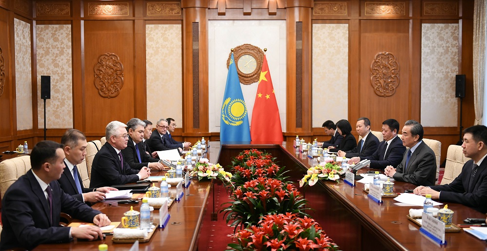 قازاقستان مەن قىتاي ستراتەگيالىق سەرىكتەستىك باعىتىنىڭ وزگەرمەيتىندىگىن راستادى