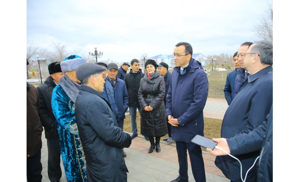 الەۋمەتتىك كومەك – الەۋمەتتىك تەرەزە ارقىلى كورسەتىلەدى