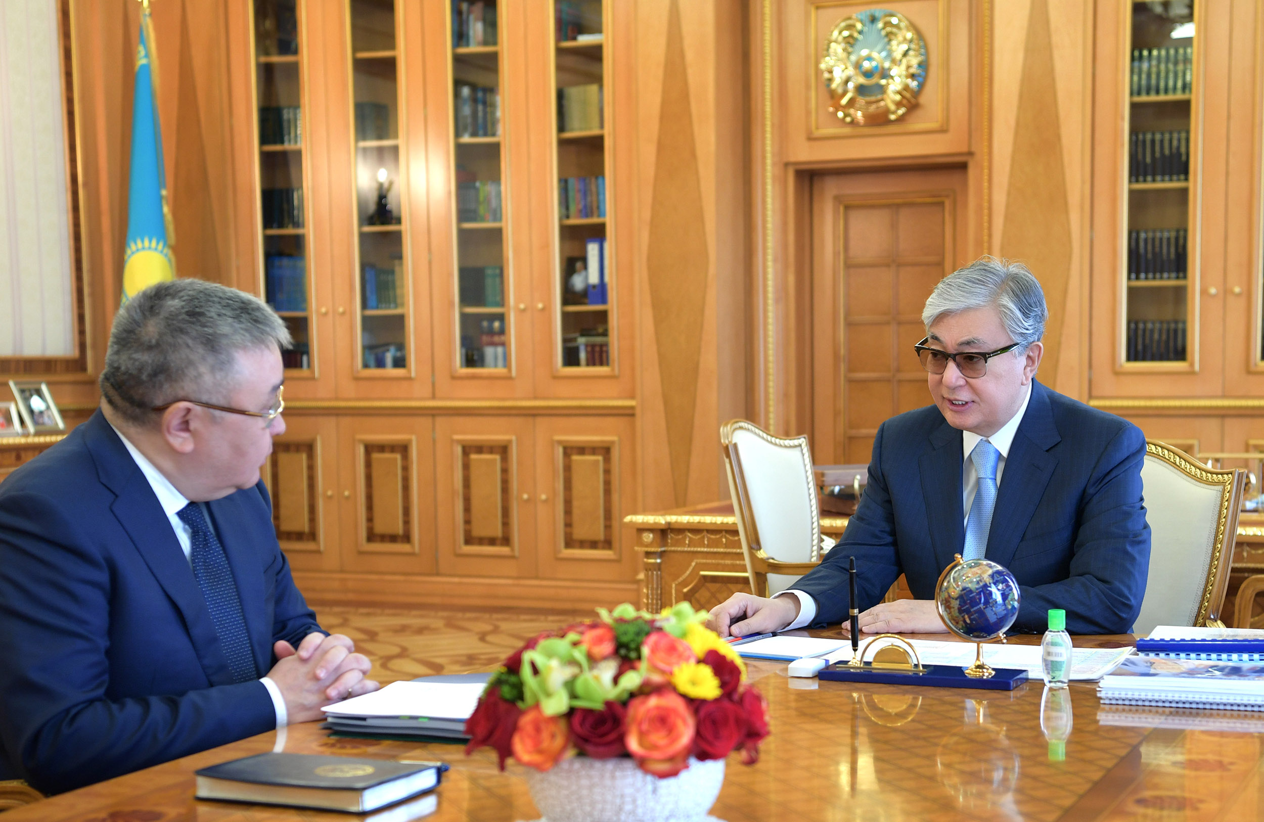 ق.توقاەۆ جوعارى سوت كەڭەسىنىڭ توراعاسى تالعات دوناقوۆتى قابىلدادى