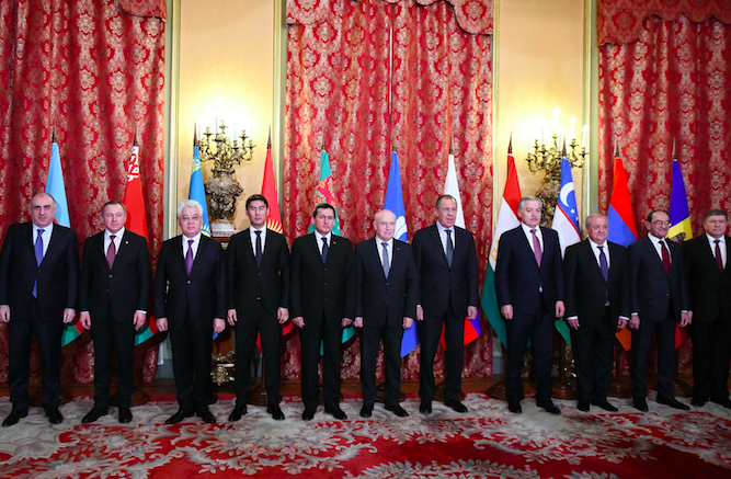 بەيبىت اتامقۇلوۆ تۇرىكمەنستاننىڭ توراعالىعىمەن ماسكەۋدە وتكەن تمد ءسىم كەڭەسىنىڭ كەزەكتى وتىرىسىنا قاتىستى