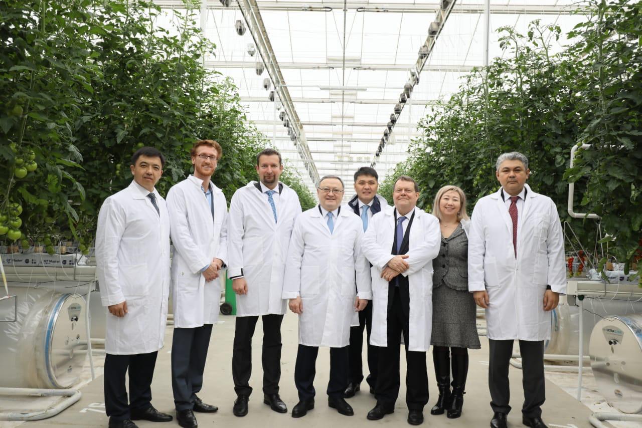 ەرمەك كوشەرباەۆ اقتوبە وبلىسىنا جۇمىس ساپارىمەن كەلدى