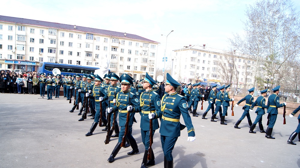 قازاتۋ-دا «تۇڭعىش»: قازاقستانداعى پرەزيدەنتتىك ينستيتۋت تاريحى كورمەسىنىڭ  اشىلۋى ءوتتى