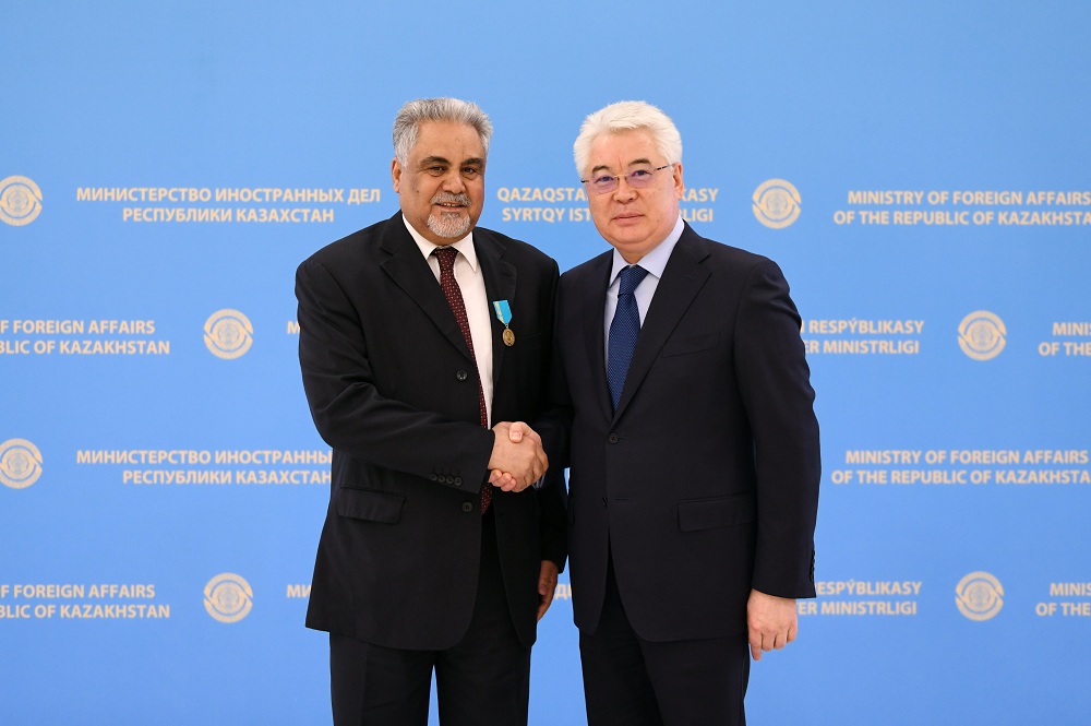 سىرتقى ىستەر ءمينيسترى ساۋد ارابيا ەلشىسىن قابىلدادى