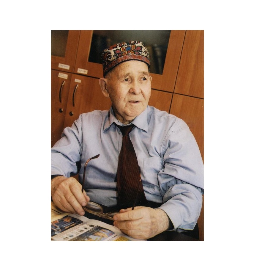 كوللەكتسيا جيناۋعا قۇشتار عالىم. سان قىرلى سارىباەۆ تۋرالى ءبىر ۇزىك سىر