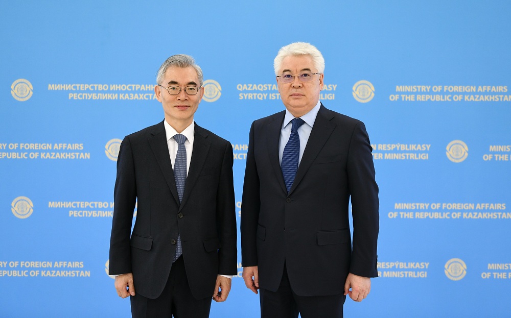 سىرتقى ىستەر ءمينيسترى كورەيا رەسپۋبليكاسىنىڭ ەلشىسىن قابىلدادى