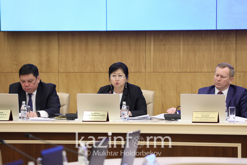 سايلاۋ-2019: كانديداتتىڭ قازاق ءتىلىن جەتىك مەڭگەرگەنىن انىقتايتىن عالىمدار بەلگىلى بولدى