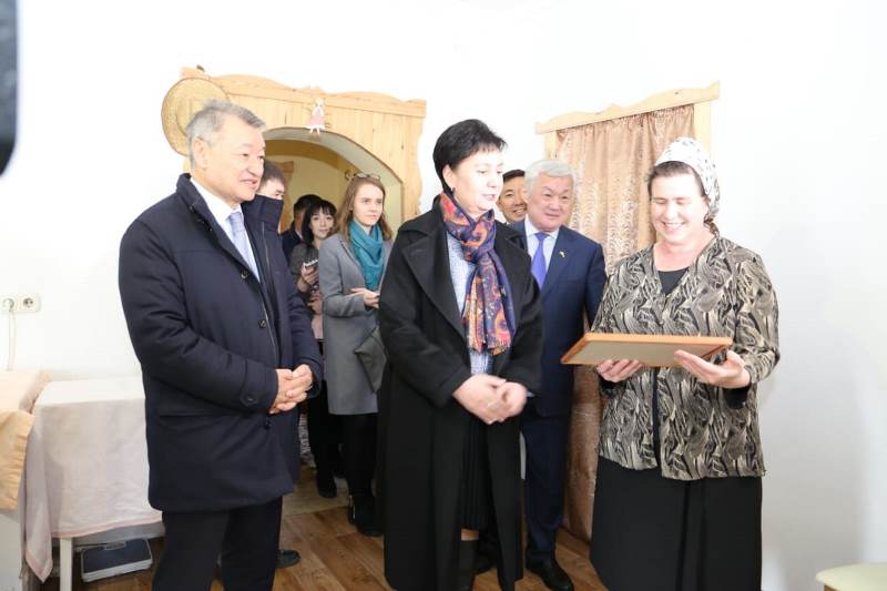 ۇكىمەتتىك جۇمىس توبىنىڭ وسكەمەندەگى ساپارى اياقتالدى