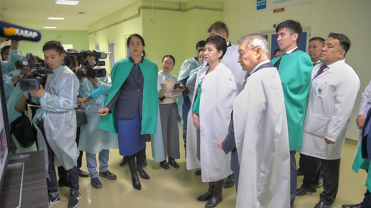 سەمەيگە گۇلشارا ابدىحالىقوۆا باستاعان ۇكىمەتتىك توپ جۇمىس ساپارىمەن كەلدى