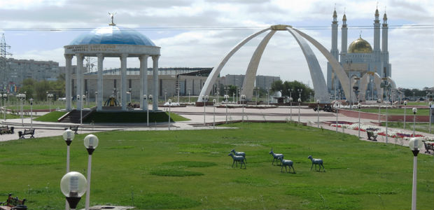 وڭداسىن ورازالين اقتوبە وبلىسىنىڭ قوعامدىق كەڭەس مۇشەلەرىمەن كەزدەستى