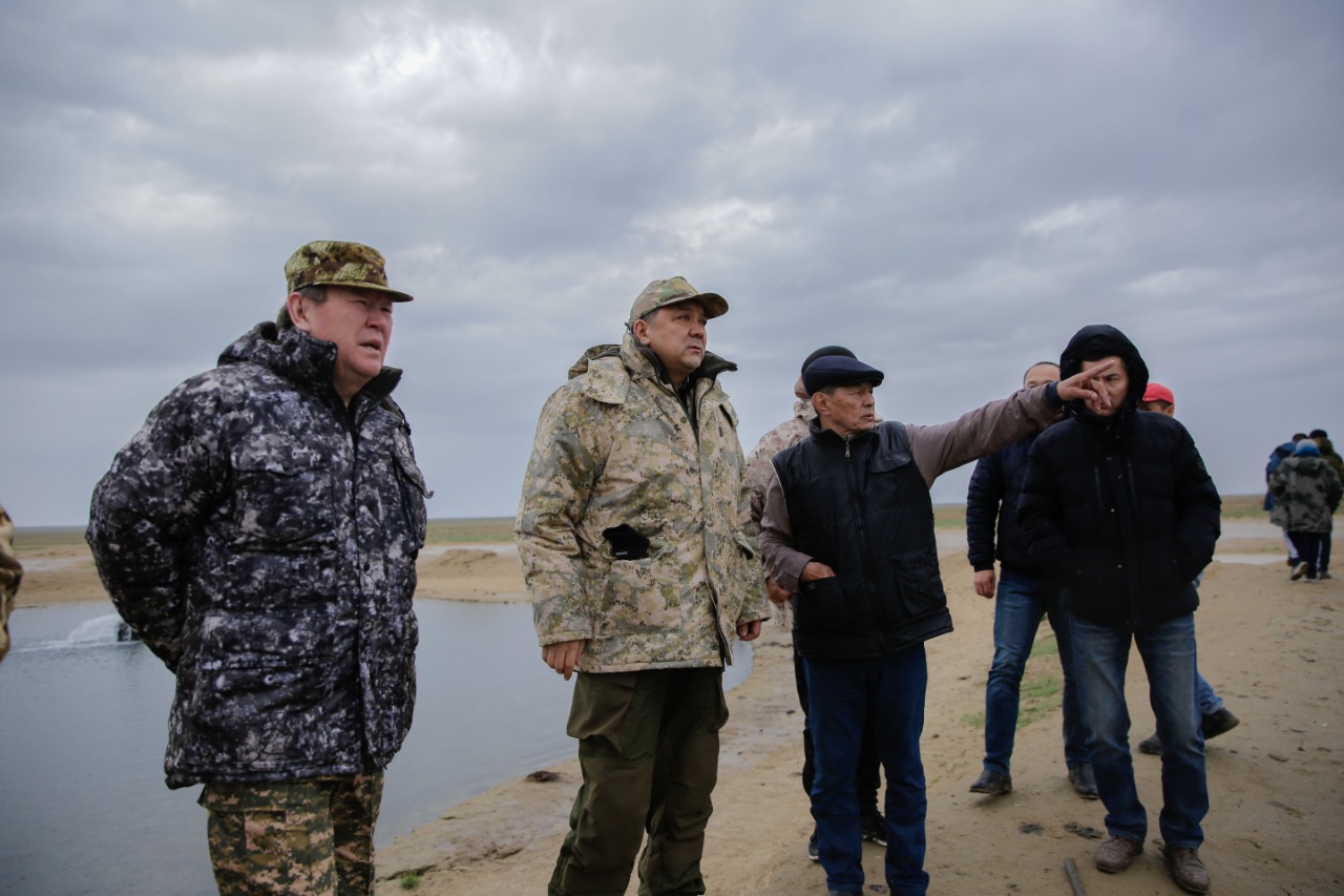 اتىراۋ ەلدى مەكەندەردەگى اۋىز سۋ ماسەلەسى شەشىلىپ جاتىر