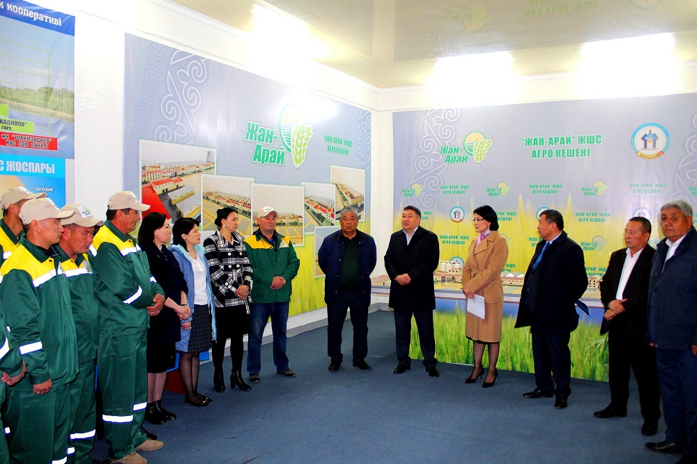 قىزىلوردادا «Nur Otan» پارتياسىنىڭ وكىلدەرى شارۋالارمەن كەزدەستى