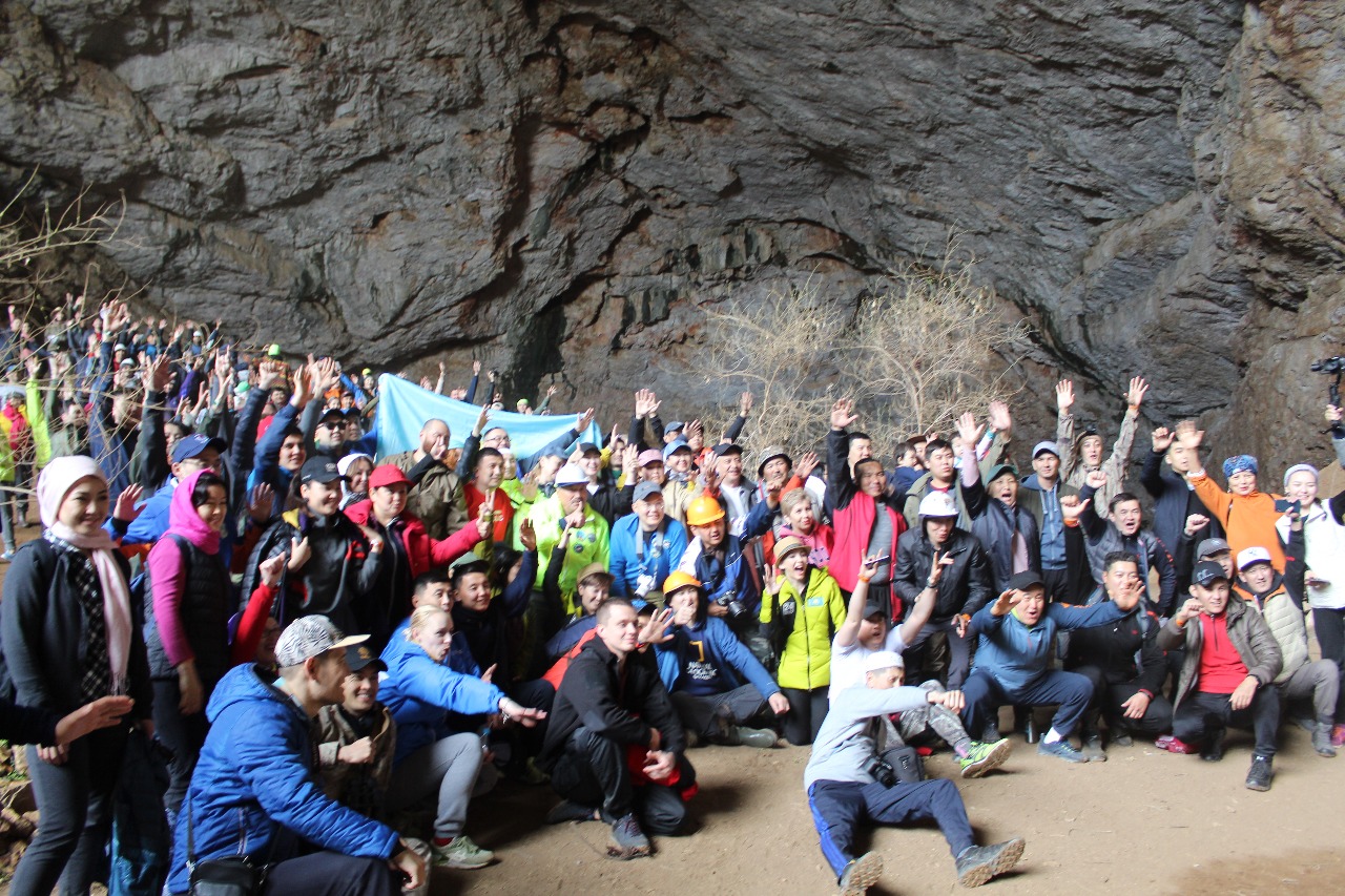 تۋريستىك ەكسپەديتسيا تۇركىستان وڭىرىندە