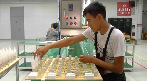 تۇلەكتەر ترانسۇلتتىق كومپانيادا قىزمەت اتقارماق