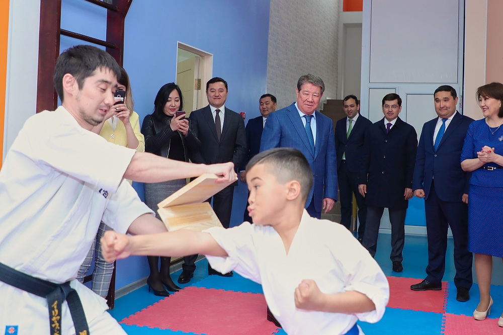 ەلوردادا 1500-دەن استام بالا تەگىن قوسىمشا ءبىلىم الىپ جاتىر