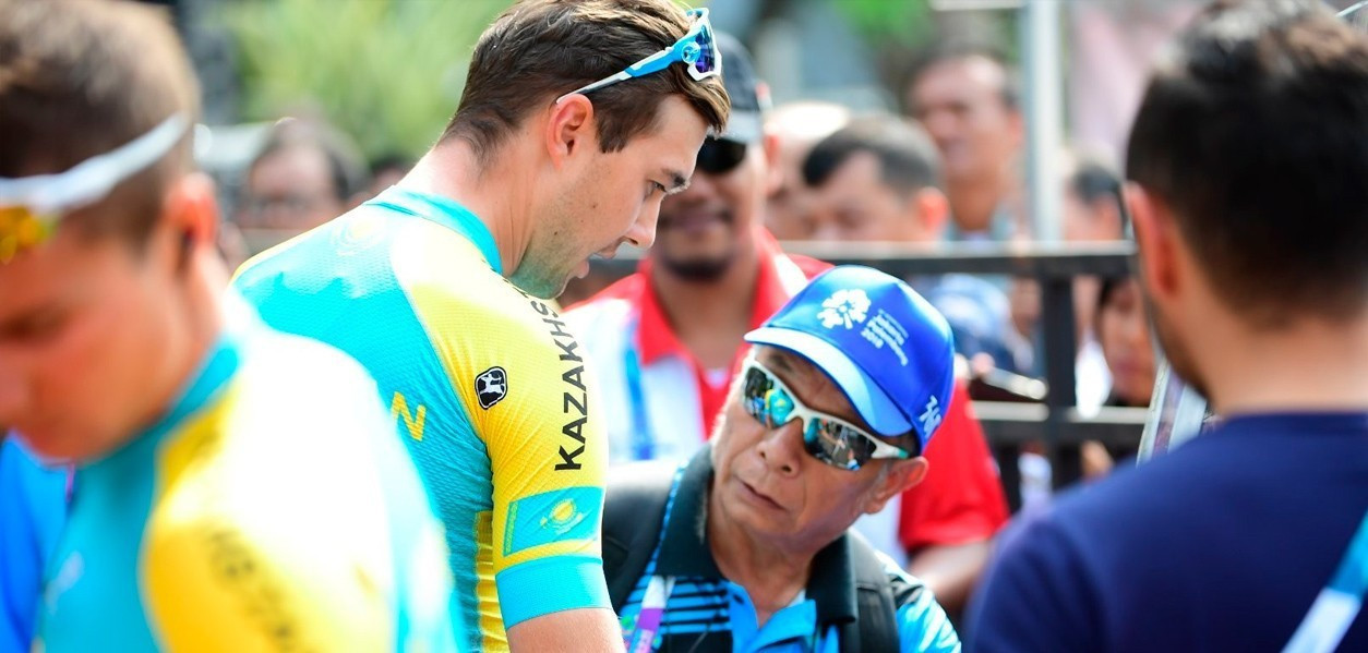 دانيل فومينىح ۆەلوسپورتتان ازيا چەمپيونى اتاندى