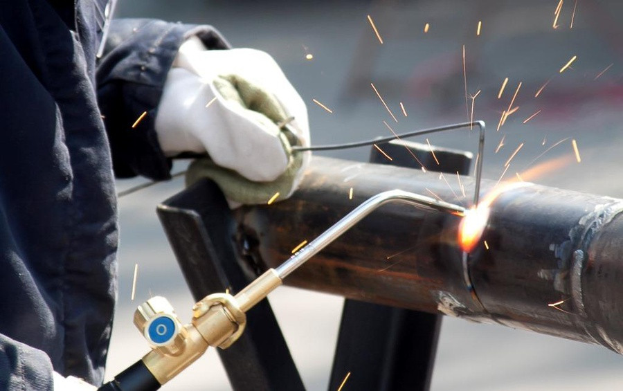 بيىل ەلوردادا سۇرانىسقا يە ماماندىقتار بويىنشا 900-دەن استام ادام وقىتىلادى