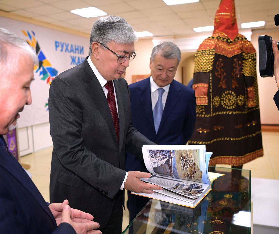 ەل پرەزيدەنتى شىعىس قازاقستان جۇرتشىلىعىمەن كەزدەسىپ, وزەكتى ماسەلەلەردى ورتاعا سالدى