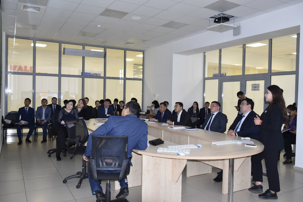 ەلوردالىق iKomek ورتالىعىنىڭ تاجىريبەسى قازاقستاننىڭ بارلىق وڭىرلەرىندە قولدانىلادى