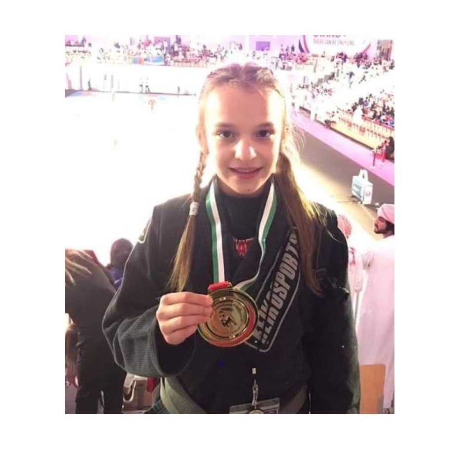 اننا –  الەم چەمپيونى