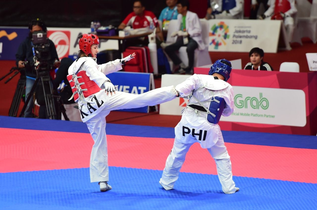 جانسەل دەنيز تاەكۆوندودان الەم چەمپيوناتى قارساڭىندا تىزەسىن جاراقاتتاپ الدى