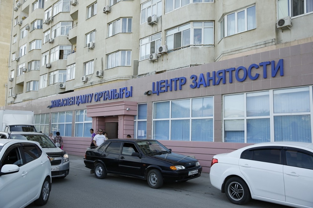 اتىراۋ وبلىسىنىڭ 20 مىڭنان استام تۇرعىنى اتاۋلى الەۋمەتتىك كومەك الدى