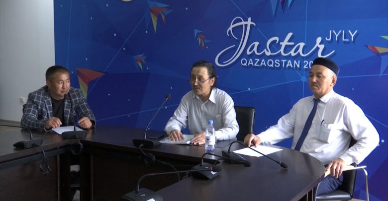 تالدىقورعاندا ءامىرجان قوسانوۆتى قولداۋعا ارنالعان دوڭگەلەك ۇستەل ءوتتى