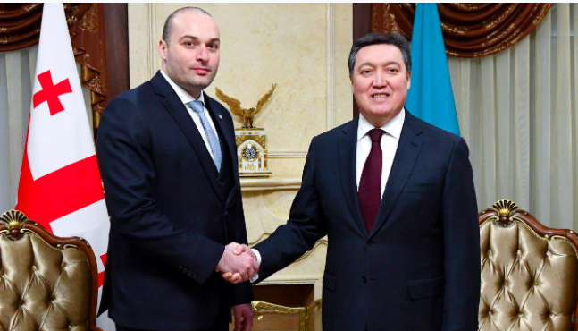 ا. مامين گرۋزيا پرەمەر-ءمينيسترى م. باحتادزەمەن كەلىسسوزدەر جۇرگىزدى