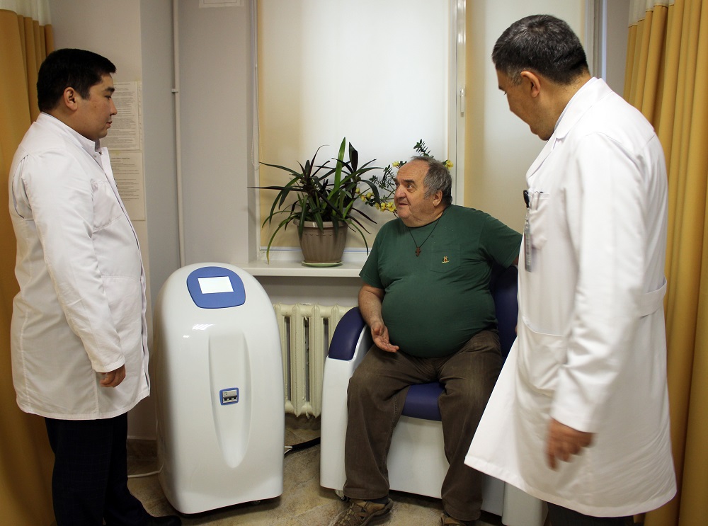 ەلىمىزگە كوپفۋنكتسيونالدى اۆانترون ەمدىك اپپاراتى اكەلىندى