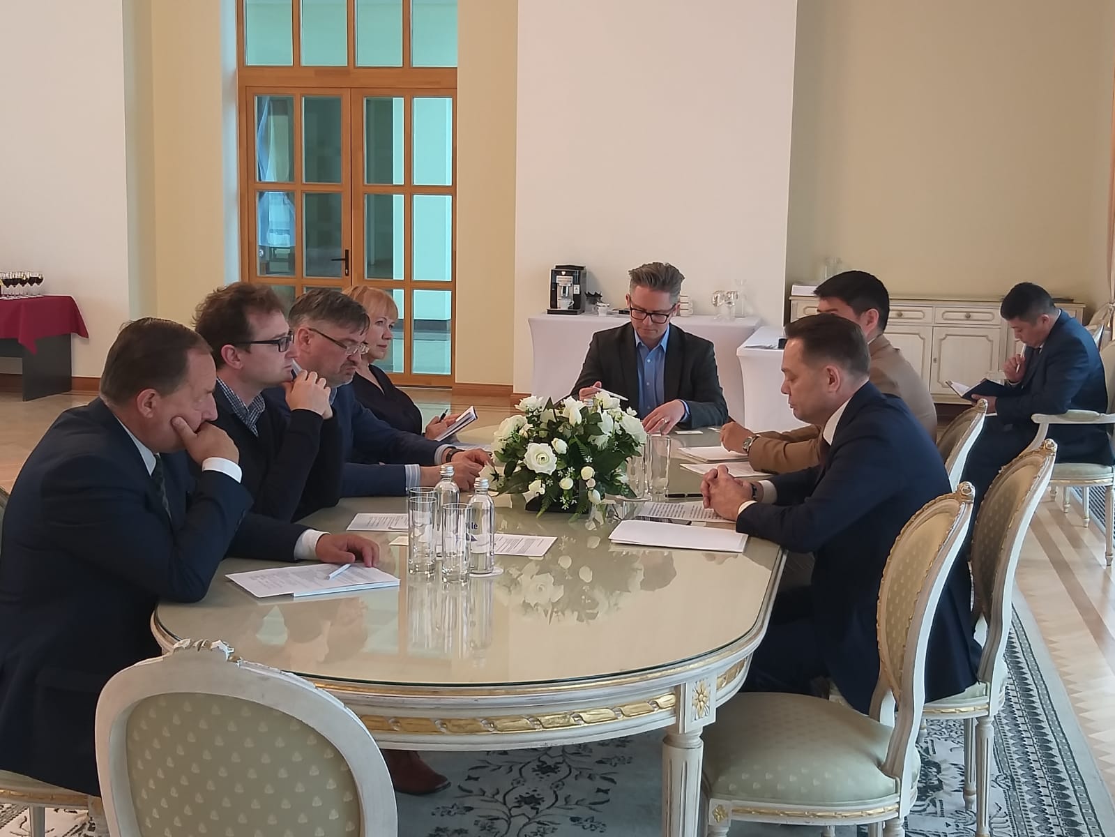 ليتۆادا قازاقستان رەسپۋبليكاسى پرەزيدەنتىنىڭ سايلاۋ كۇنىنە سايلاۋ ۋچاسكەسى اشىلادى