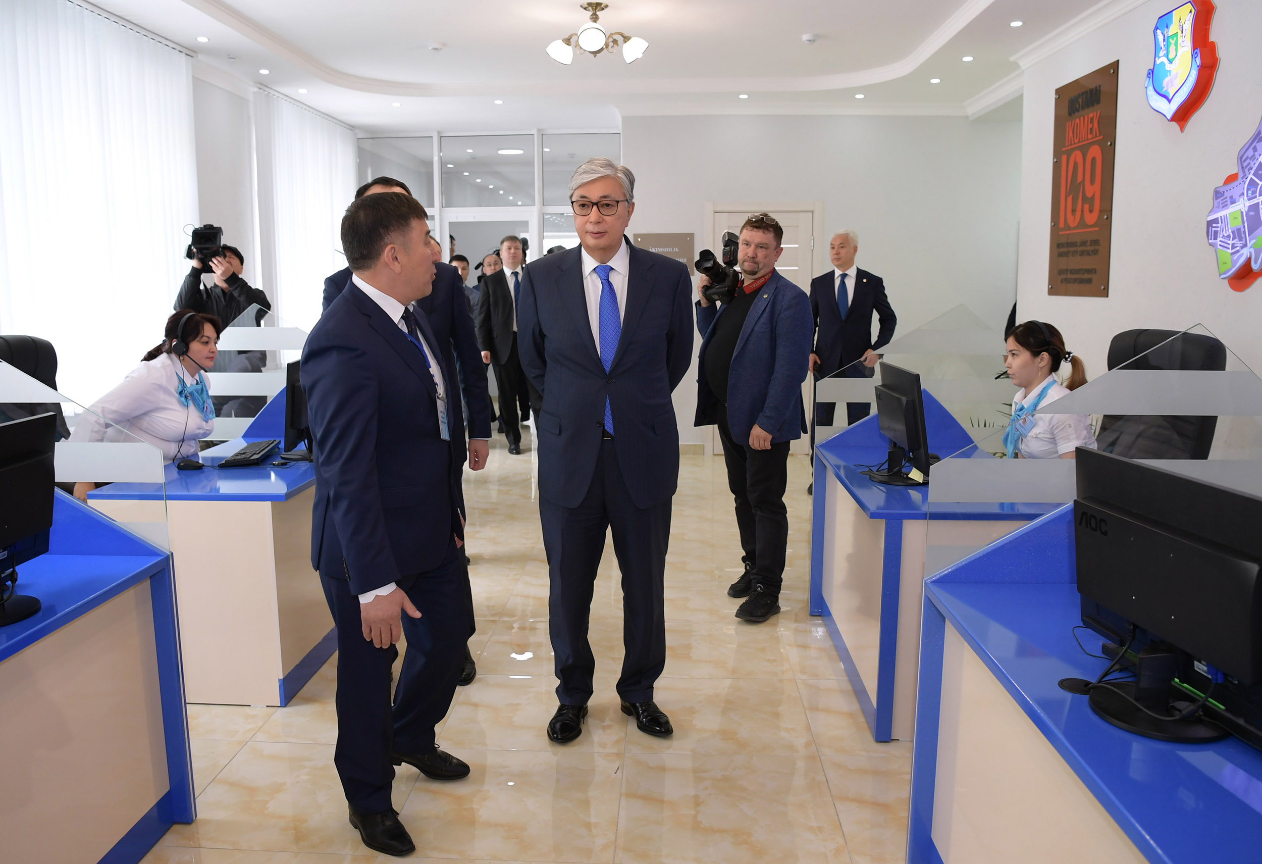 قازاقستان پرەزيدەنتى قاسىم-جومارت توقاەۆ «iKomek» قوعامدىق قابىلداۋ جۇمىسىمەن تانىستى