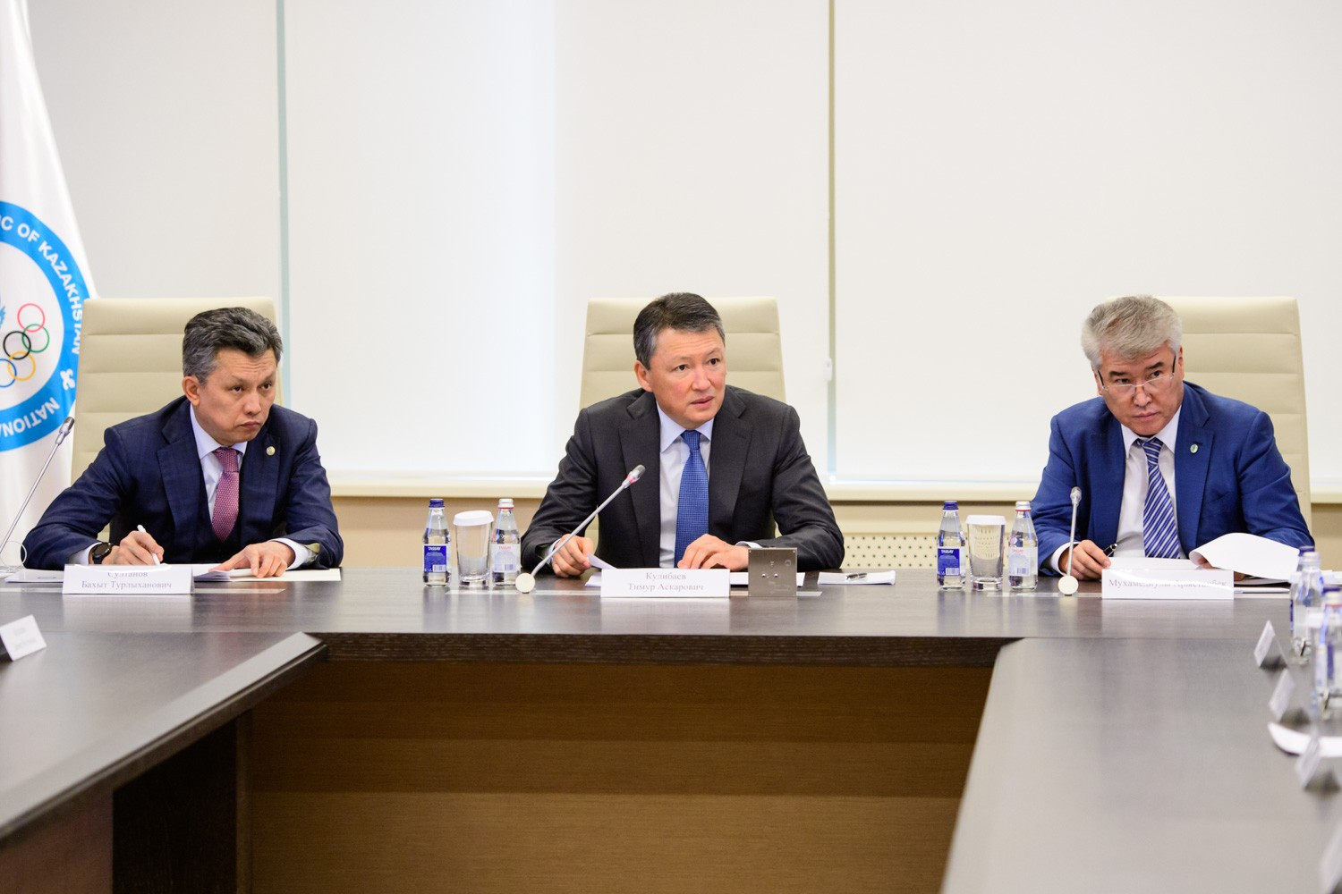 ەلوردادا كۇرەس تۇرلەرىنەن الەم چەمپيوناتىنا دايىندىق بارىسى تالقىلاندى