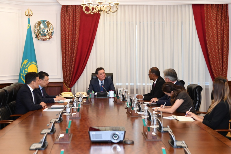 «ExxonMobil» باسشىسىمەن كەزدەستى