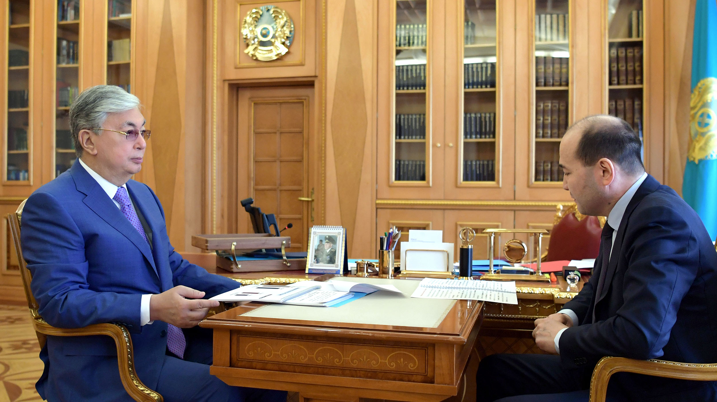 قازاقستان پرەزيدەنتى قاسىم-جومارت توقاەۆ باس پروكۋرور عيزات نۇرداۋلەتوۆتى قابىلدادى