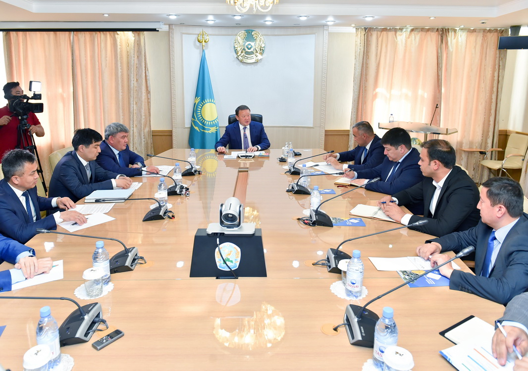 سولتۇستىك قازاقستان مەن  وزبەكستاننىڭ حورەزم وبلىستارى ارىپتەستىك كەلىسىمگە قول قويدى